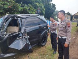 Selebgram Angela Lee Mengalami Kecelakaan di Tol Semarang-Solo: Mobil Ringsek Akibat Tabrakan dengan Truk Gandeng