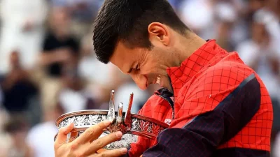 Novak Djokovic Raih Trofi French Open 2023 Setelah Mengalahkan Casper Ruud: Gelar Ketiga dan Rekor Grand Slam Terbanyak