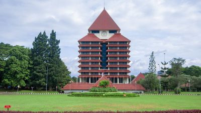 Mahalnya Uang Kuliah Tunggal di UI: Calon Mahasiswa Baru UI Terancam Mengundurkan Diri