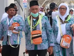 Protes Keras Direktur Layanan Haji terhadap Penundaan Keberangkatan Jemaah Haji oleh Garuda Indonesia