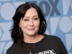 Shannen Doherty Ungkap Kanker Payudara Menyebar ke Otak: Penyebab, Gejala, dan Faktor Risiko Metastasis